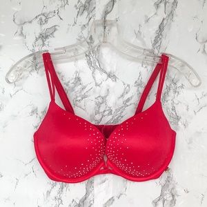 Victorias’s Secret Very Sexy Red Push Up Bra 32DD